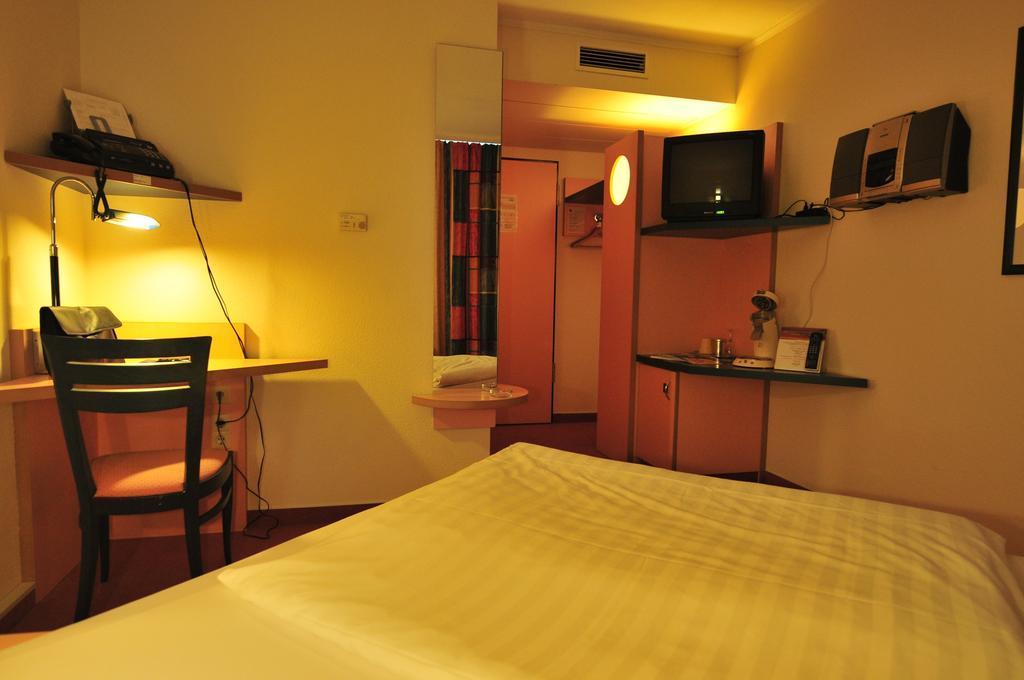 Hotel Am Tierpark Γκότα Εξωτερικό φωτογραφία
