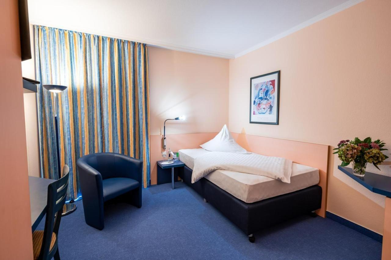 Hotel Am Tierpark Γκότα Εξωτερικό φωτογραφία